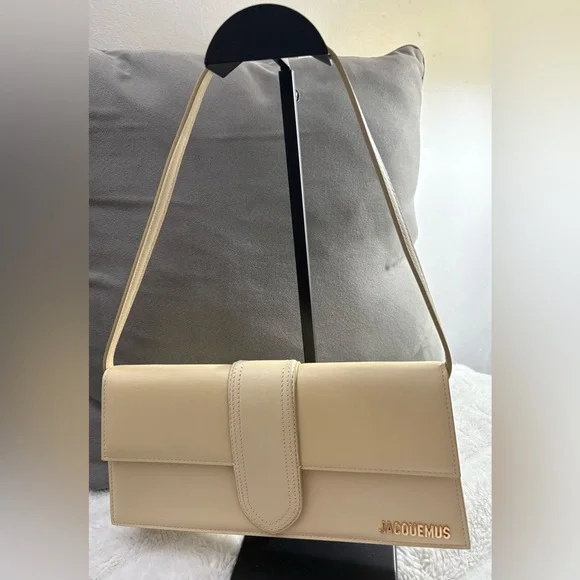 Jacquemus Le Bambino Long bag in calf leather.